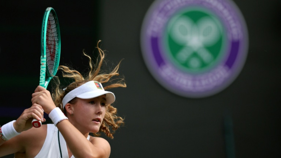  French Open champ Andreeva sails into Wimbledon second round 