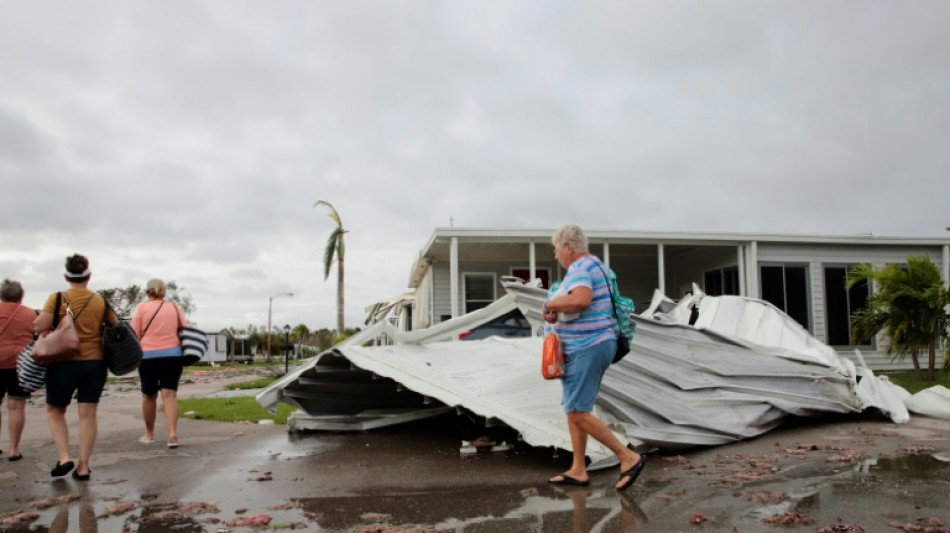 El hurac&aacute;n Ian deja miedo, inundaciones y &aacute;rboles ca&iacute;dos en el suroeste de Florida