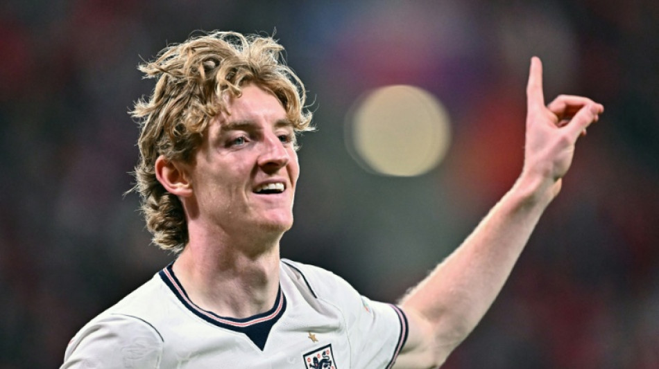  England break down stubborn Czechs to claim first Nations League win 