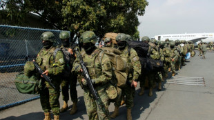 Ecuador despliega 10.000 soldados para reforzar la guerra contra el narcotr&aacute;fico