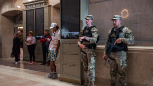 Ferisce con un machete tre anziani alla stazione di New York