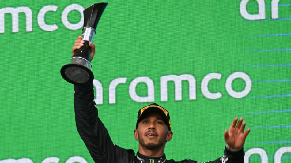 Hamilton hoping to race on past 40 with new Mercedes contract 
