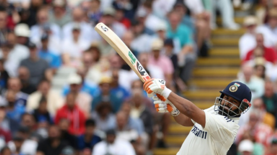 Rahul and Pant extend India's lead over England in second Test