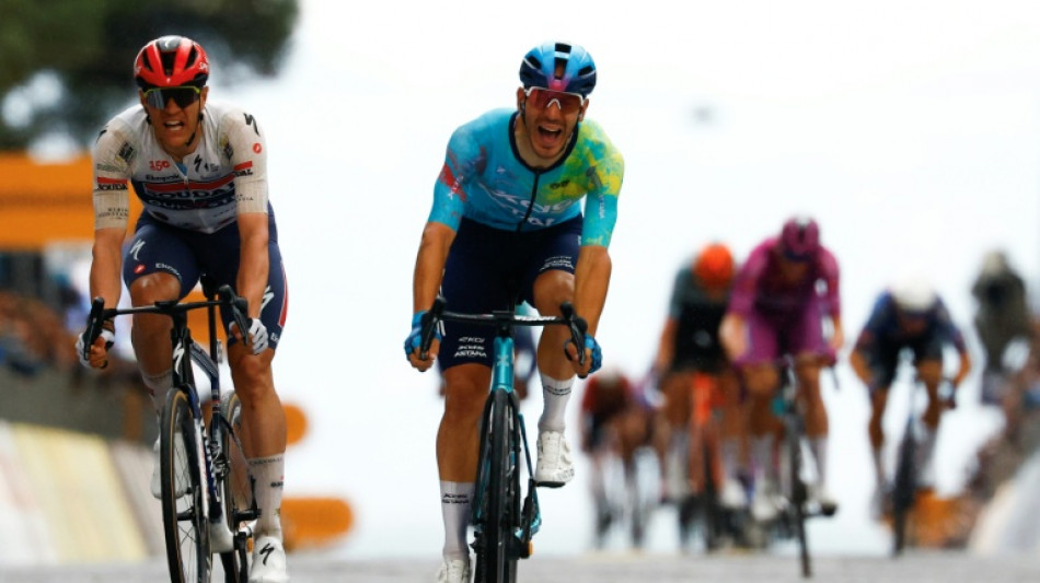  Ballerini pounces for Giro win as sprint favourites crash  