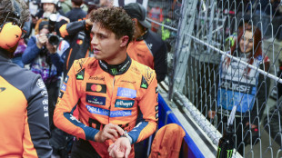 F1: McLaren 'persi punti importanti, ci scusiamo con piloti'