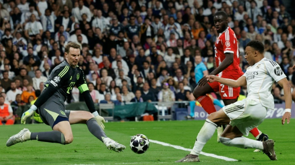  Bayern veteran Neuer signs one-year contract extension 