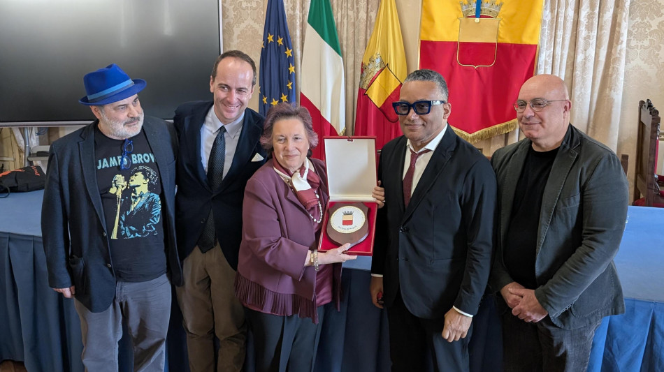 "Gonzalo plays Pino", una targa alla star del jazz Rubalcaba