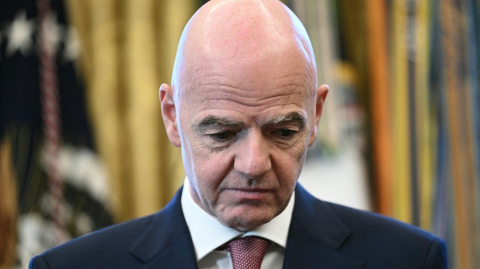  UEFA droht Infantino mit rechtlichen Schritten 
