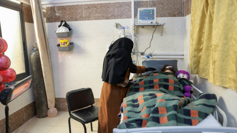 Cham, la petite survivante syrienne du s&eacute;isme qui risque d'&ecirc;tre amput&eacute;e