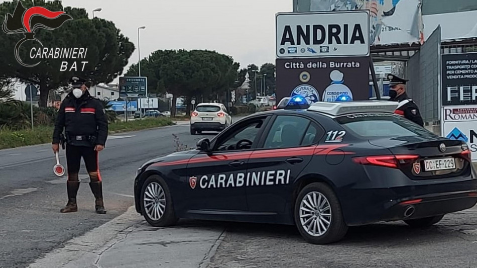 Due morti ad Andria, preparavano ordigni per assalti a bancomat