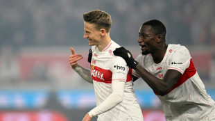 Stuttgart vence Union Berlin e se aproxima do Bayern no Alem&atilde;o