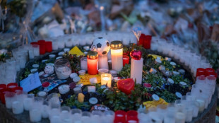 Schweigeminute und Glockengel&auml;ut in Gedenken an Opfer der Brandkatastrophe in der Schweiz