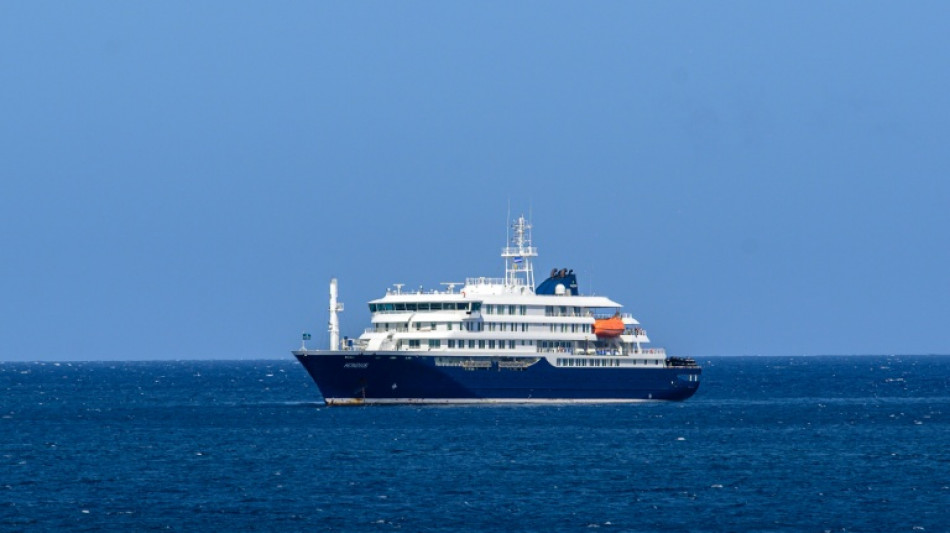  Cruise ship operator says Dutch to repatriate two ill passengers 