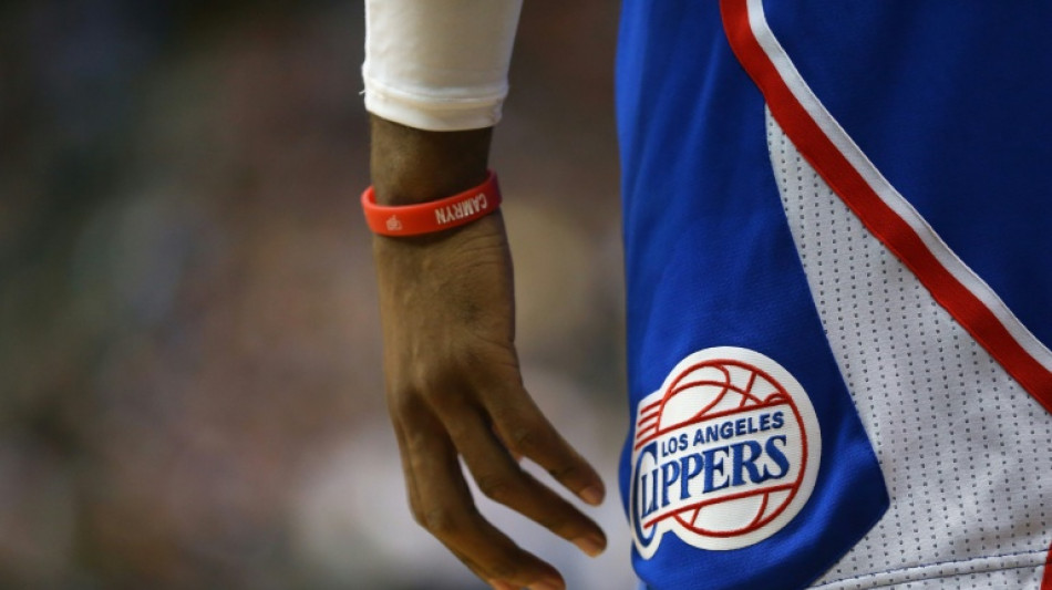 Clippers apologize, warn fans of 'challenges' after Leonard scandal 