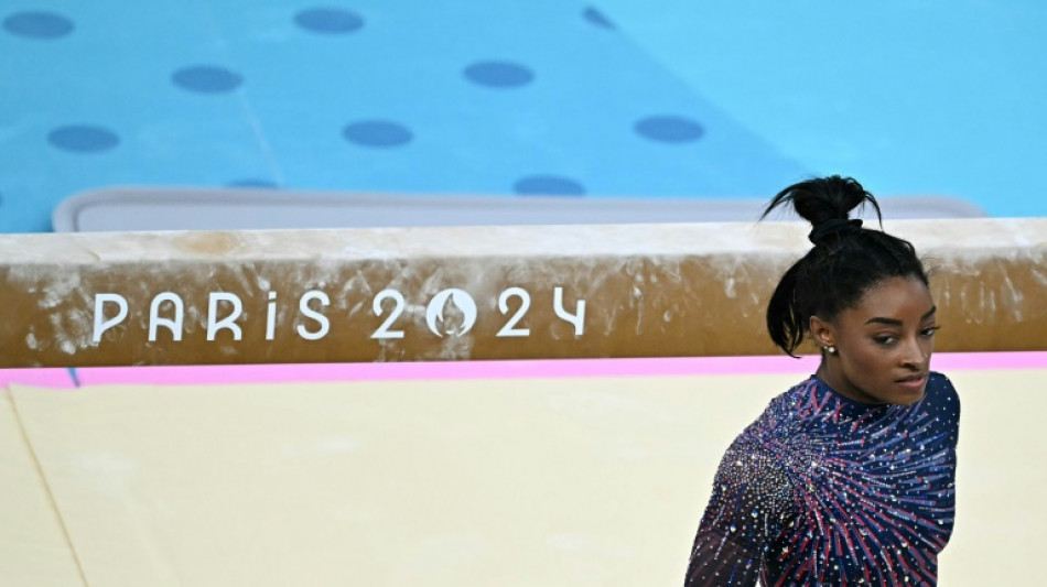 Simone Biles, en plena forma durante su entrenamiento en Par&iacute;s