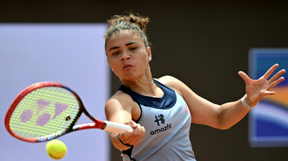  Paolini begins Italian Open title defence by battling past Jeanjean 