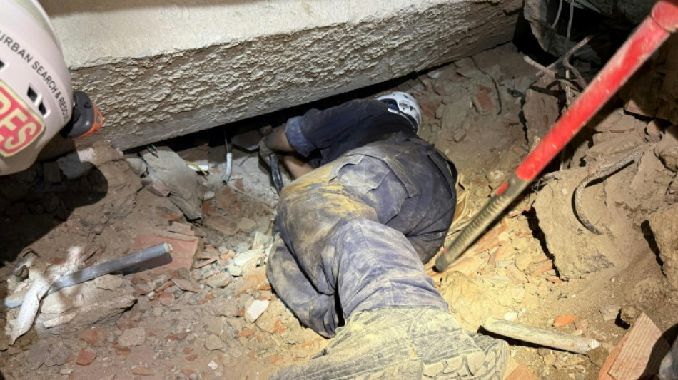 How rescuers carried out 180-hour  'miracle' amid Venzuela's ruins 