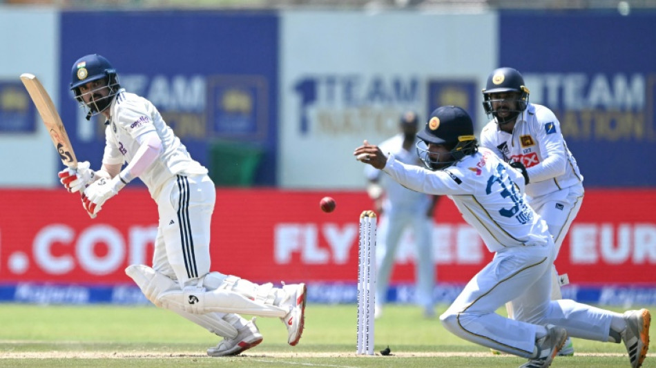  Steady India 101-1 at lunch in first Sri Lanka Test 
