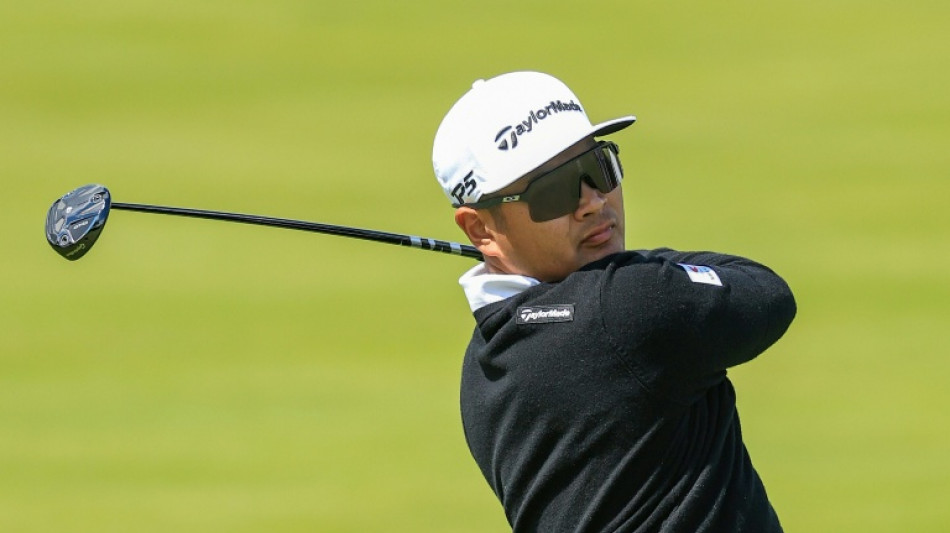  Four share PGA lead as McIlroy finds misery, No.1 Scheffler starts 