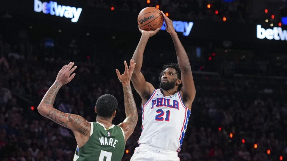  NBA : premi&egrave;re victoire pour les Spurs de Wemby, les Sixers encha&icirc;nent 