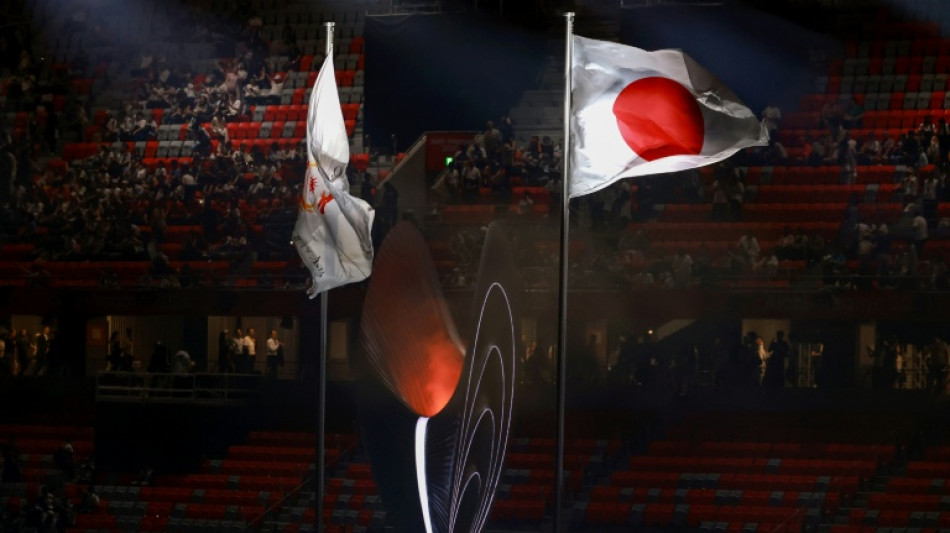  Typhoon put people off Asian Games opening ceremony, official says 
