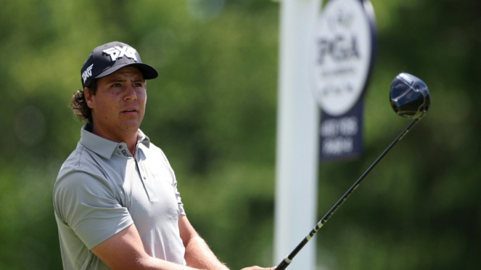  Potgieter grabs early PGA lead at difficult Aronimink 
