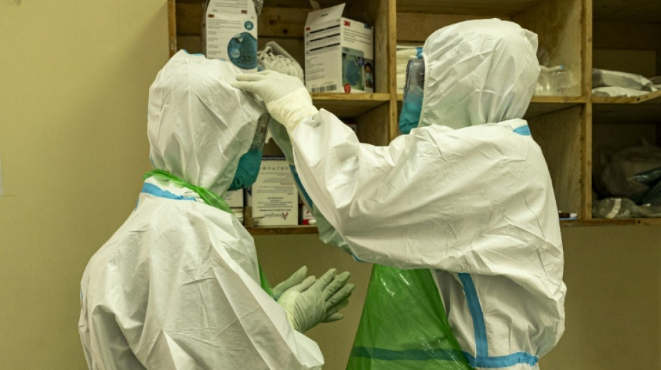  OMS declara Uganda livre do ebola 