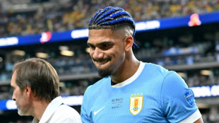 El uruguayo Ronald Araujo, operado "satisfactoriamente" de su lesi&oacute;n