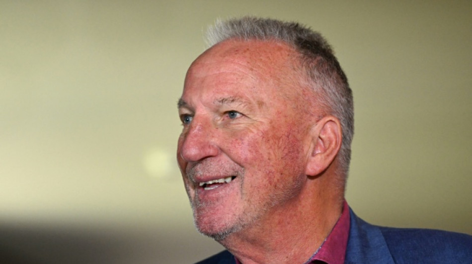  Wales' James Botham 'sledged' by grandfather Ian Botham after Six Nations error 