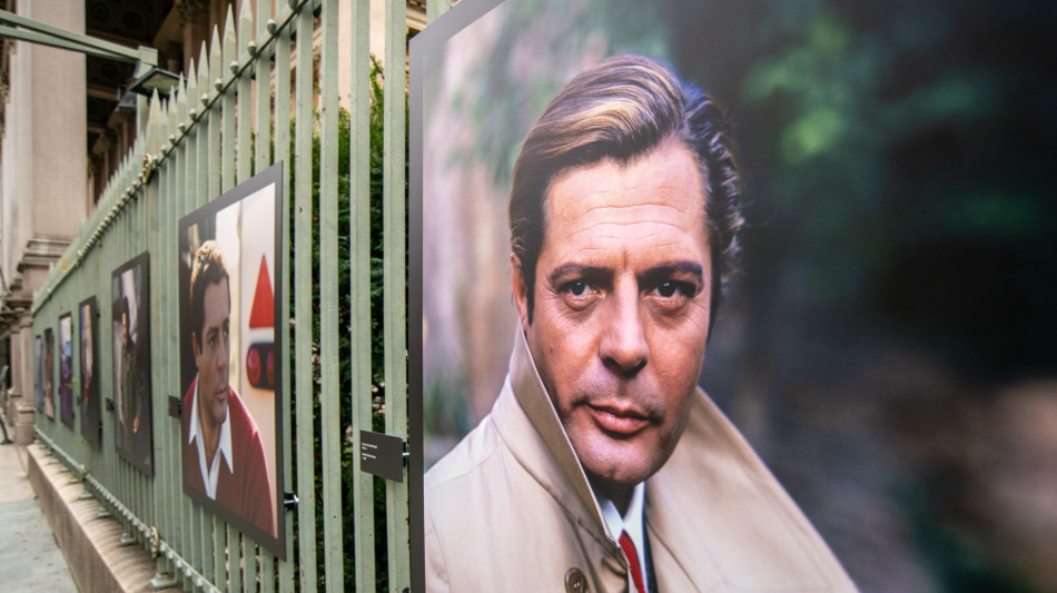 Torino celebra Mastroianni, 'qui frequent&ograve; la scuola elementare'