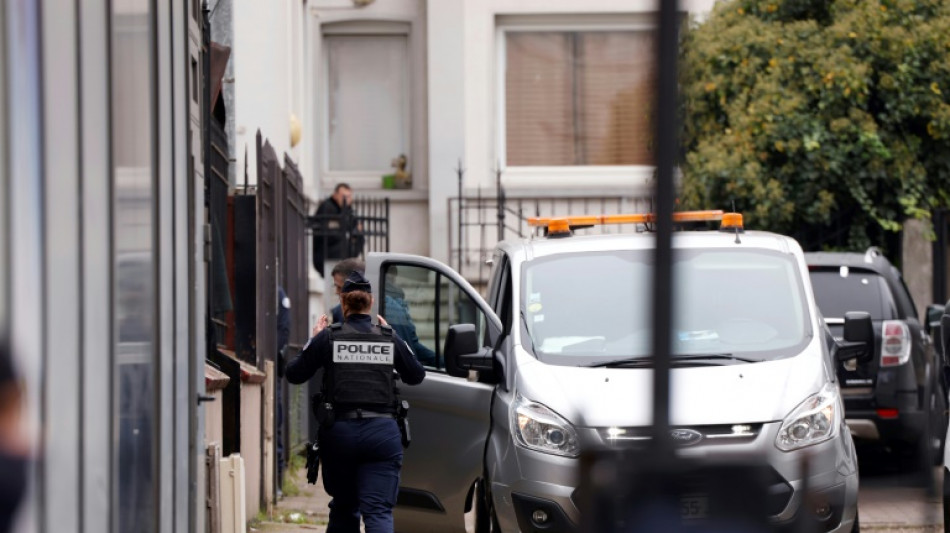 Val-de-Marne: un homme tu&eacute; par la police apr&egrave;s avoir "menac&eacute;" des agents