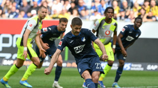 Endspurt um die K&ouml;nigsklasse: BVB stolpert erneut