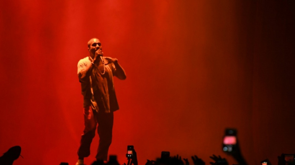  A ca&oacute;tica saga dos shows de Kanye West na R&uacute;ssia 